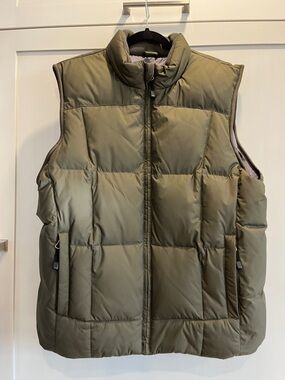 Eddie Bauer Olive Green Quilted Premium Goose Down Puffer Vest